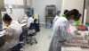 Dược sĩ Trung tâm Kiểm nghiệm Bắc Giang tiếp cận triển khai  hệ thống xét nghiệm BioCovid dã chiến